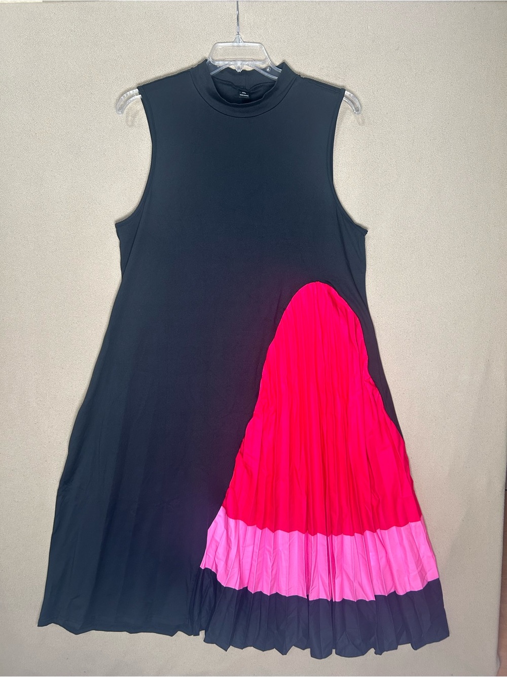 Plus size Maxi Dress Black with Pink Colorblock Pleated Panel 4X Sleeveless